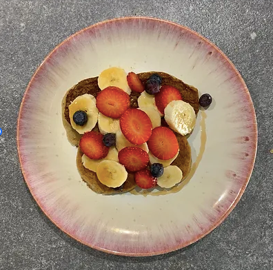 Pancakes à la banane (3 ingrédients - sans gluten, sans sucre et vegan)
