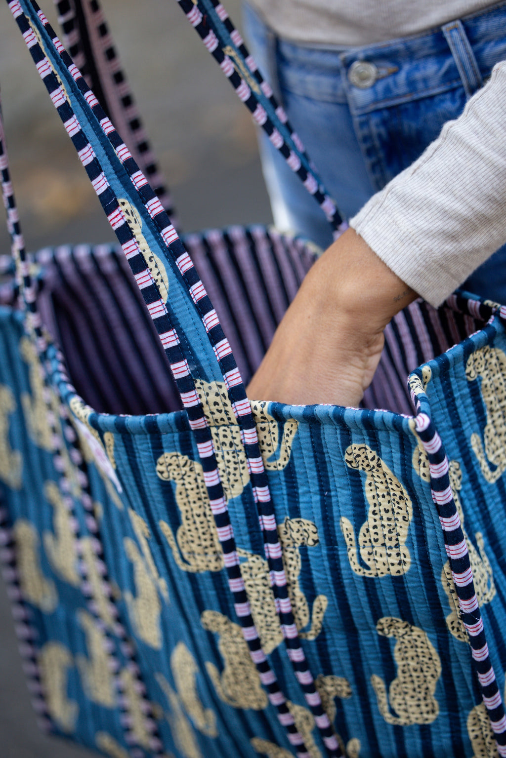 Sac tote rayé bleu léopard