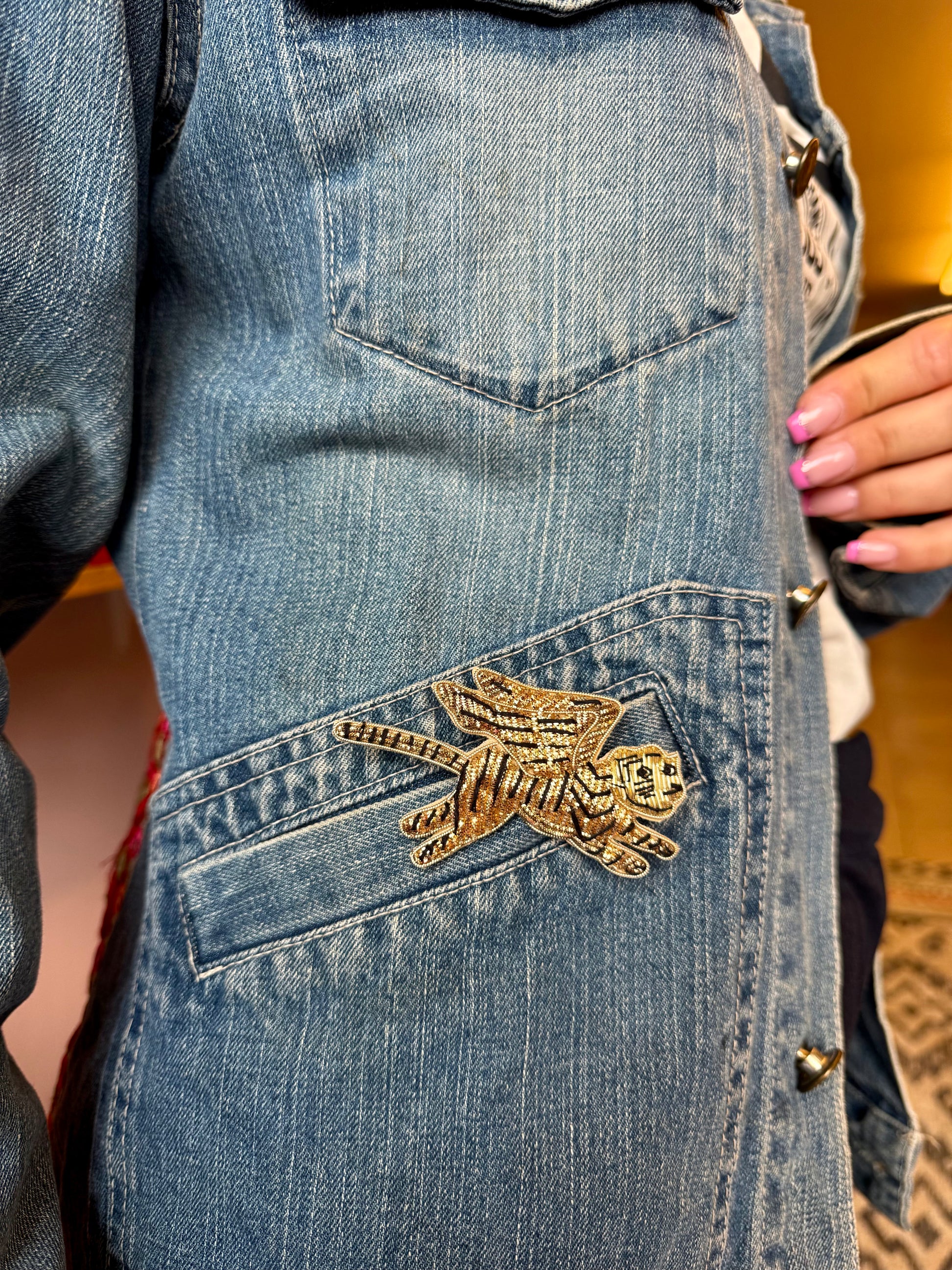 Broche brodée Flying Tiger
