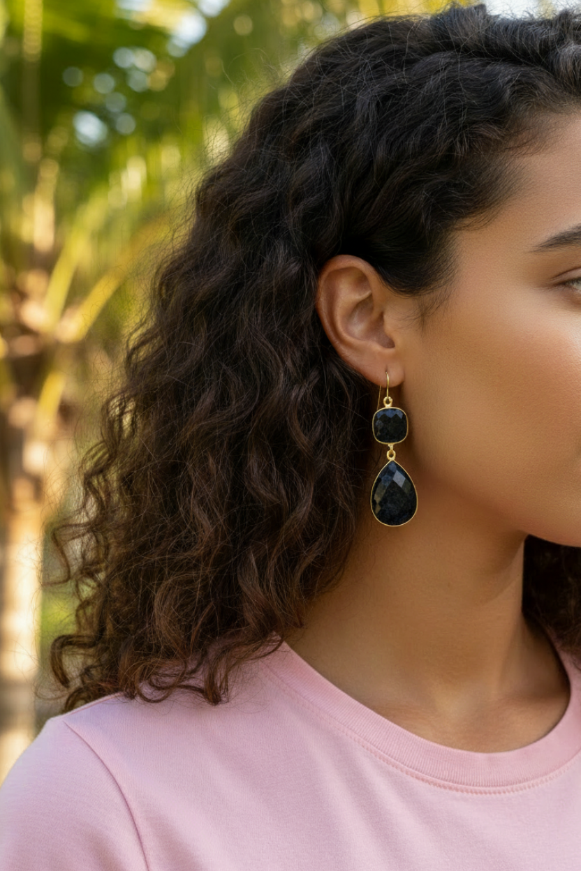 Boucles d'oreilles Agra argent plaqué or Spinelle noire