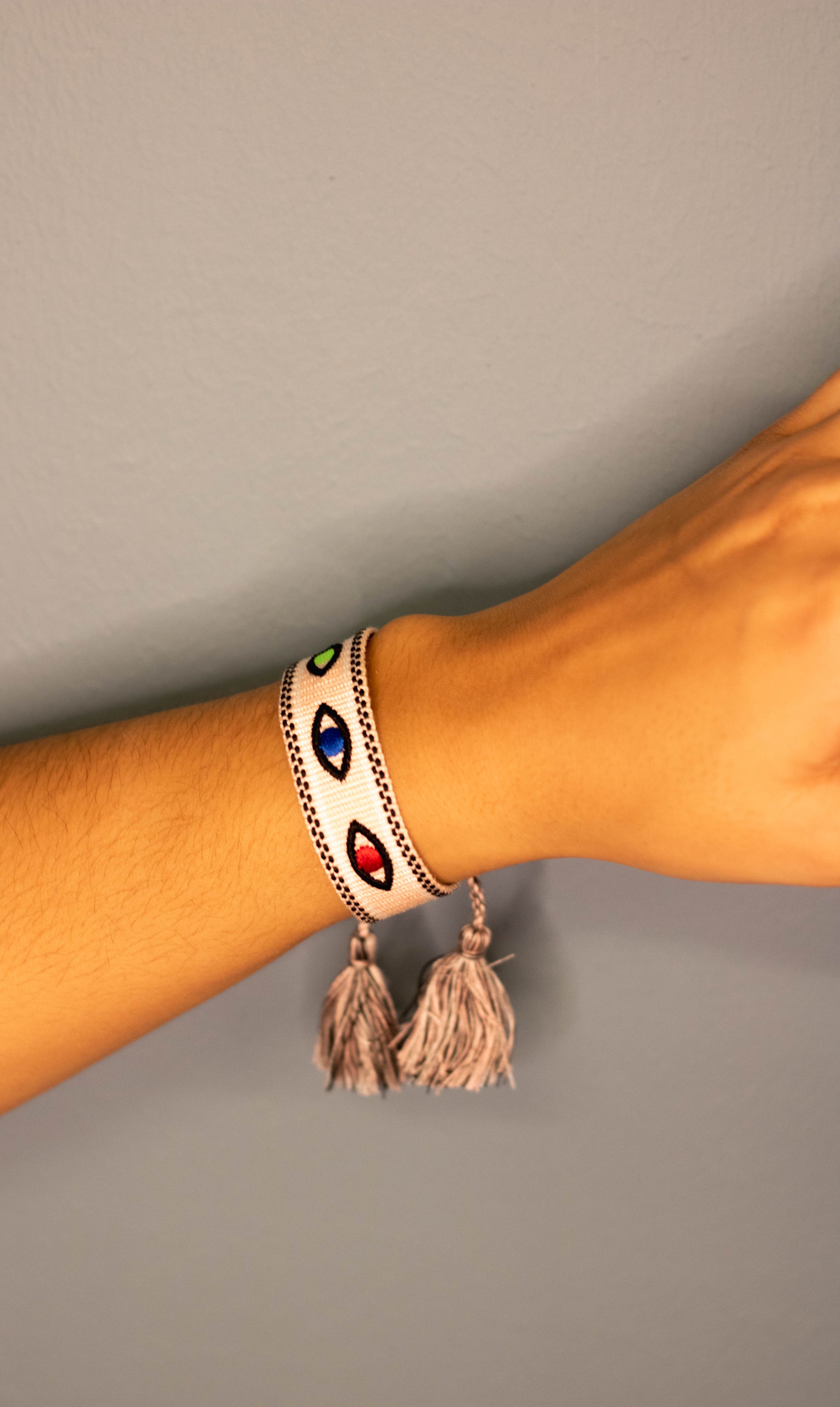 Bracelet Tissé Orya Rose Oeil Porte Bonheur