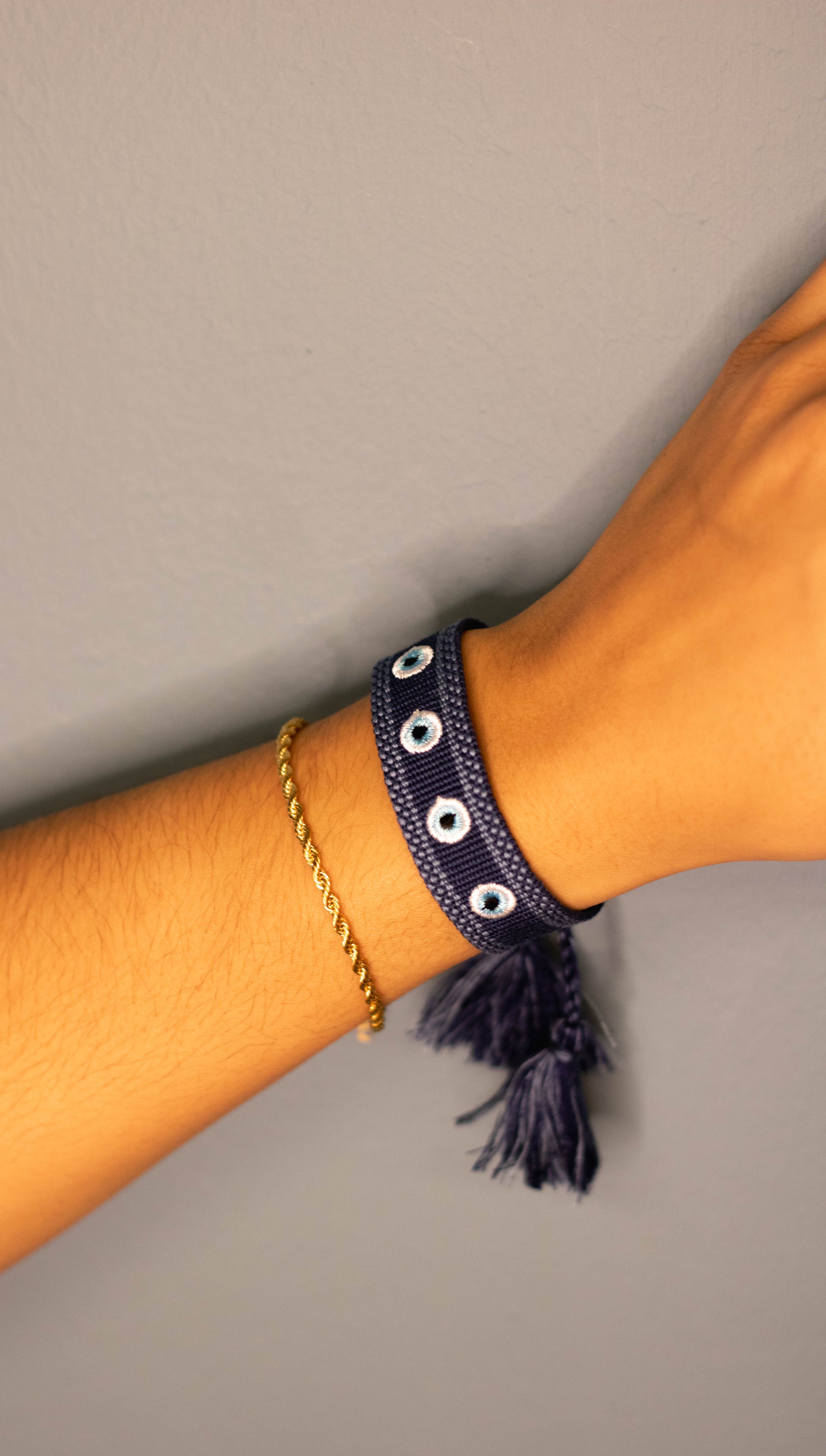 Bracelet Tissé Orya Bleu Foncé Oeil Porte Bonheur