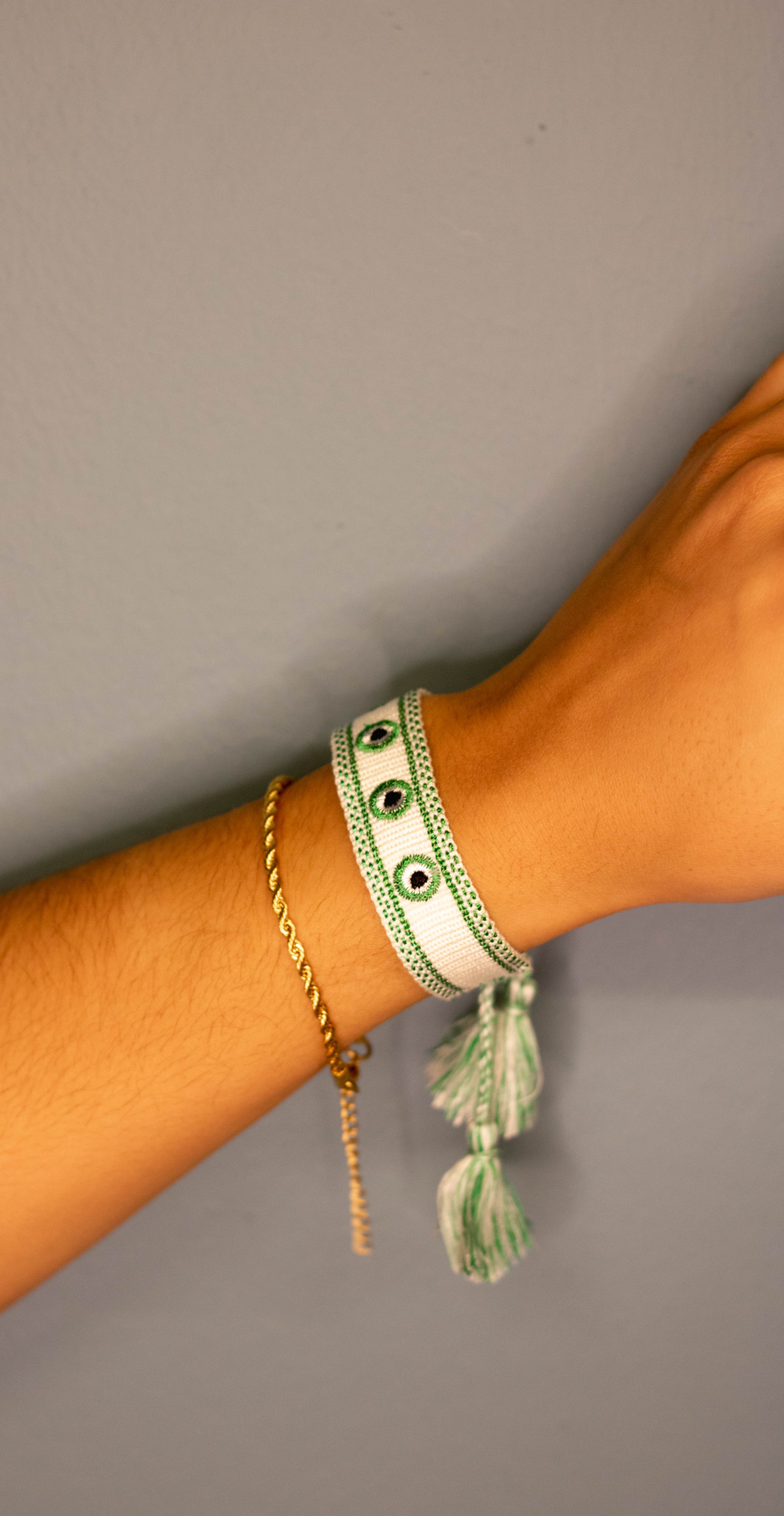 Bracelet Tissé Orya Blanc et Oeil Vert