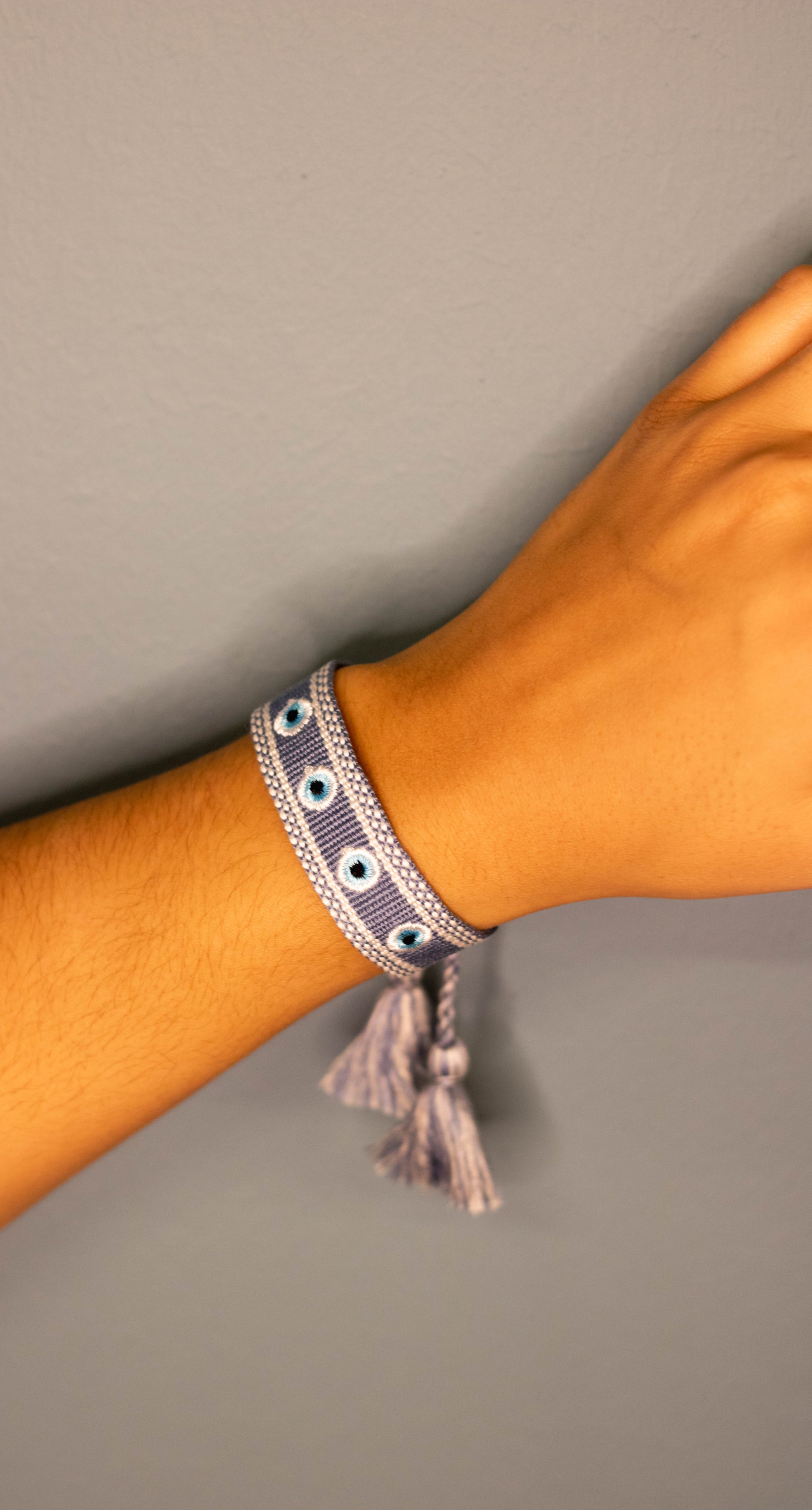 Bracelet Tissé Orya Bleu Clair Oeil Porte Bonheur
