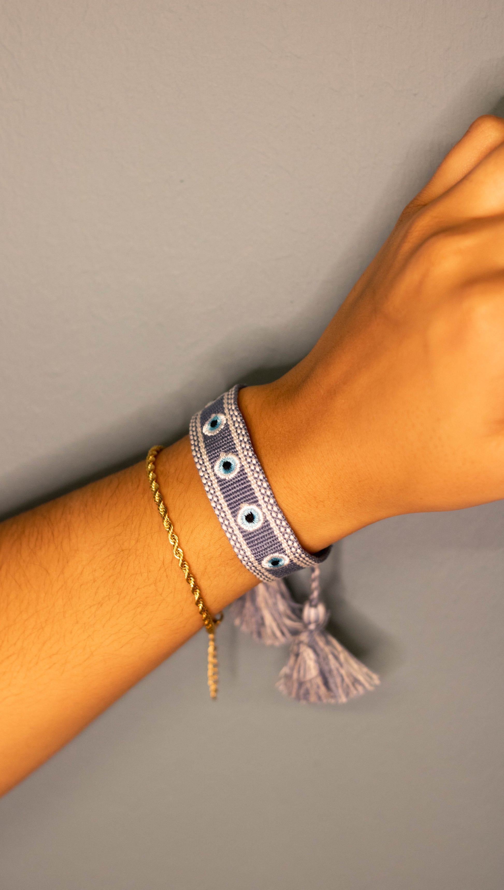 Bracelet Tissé Orya Bleu Clair Oeil Porte Bonheur
