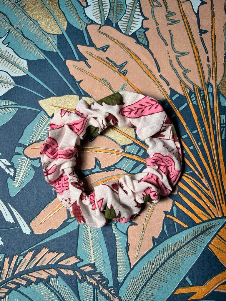 Chouchou fleurs rose