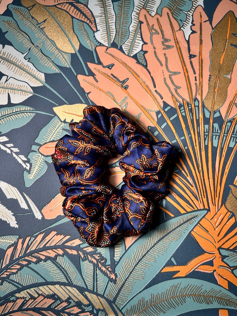 Chouchou satiné bleu