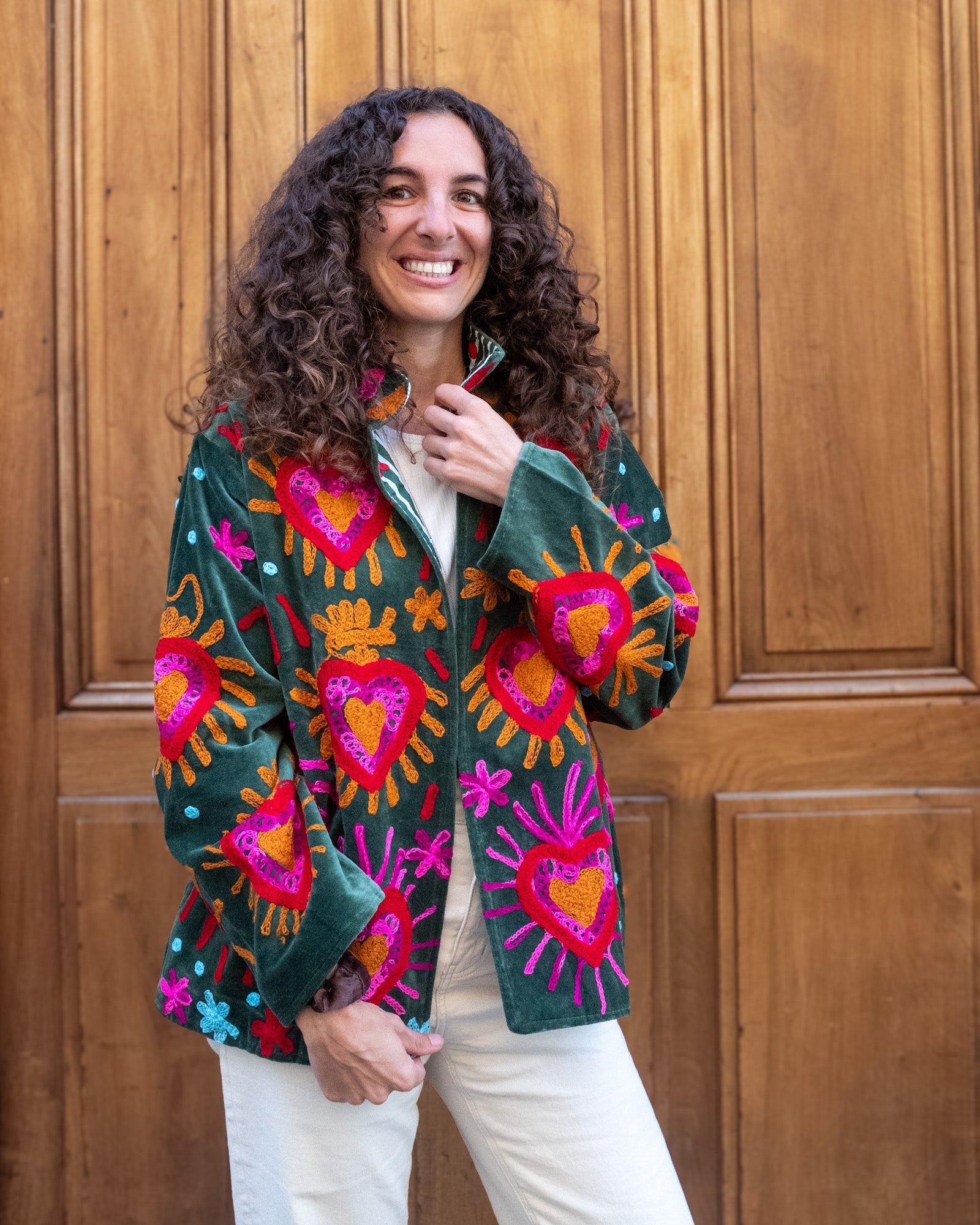 Veste brodée velours verte "ex-voto"