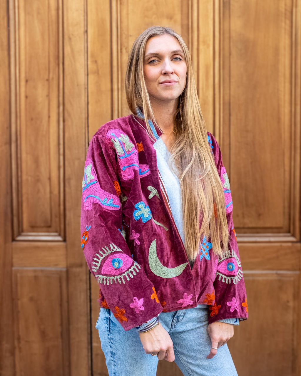 Veste velours brodées bordeaux serpent