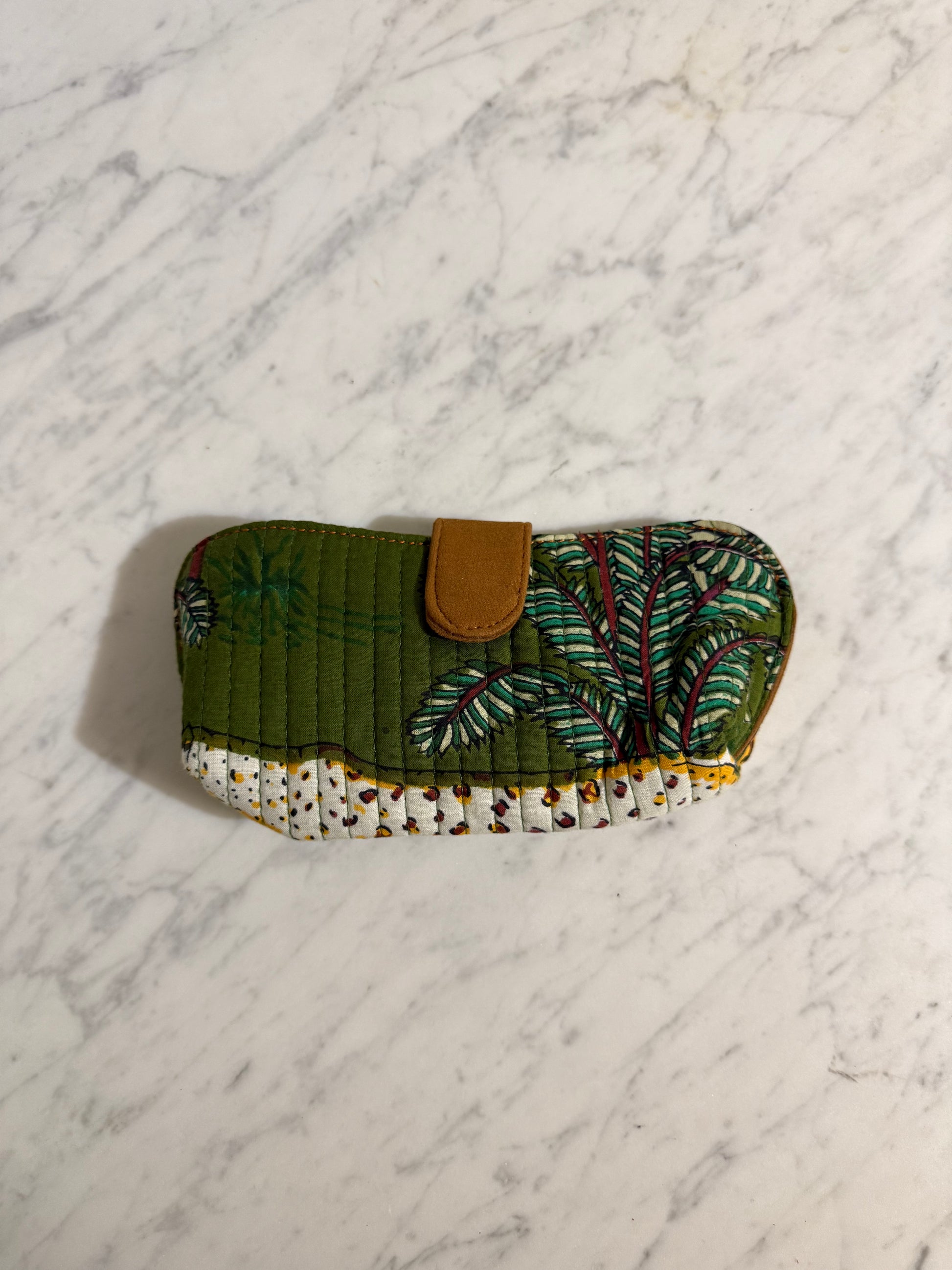 Glasses case