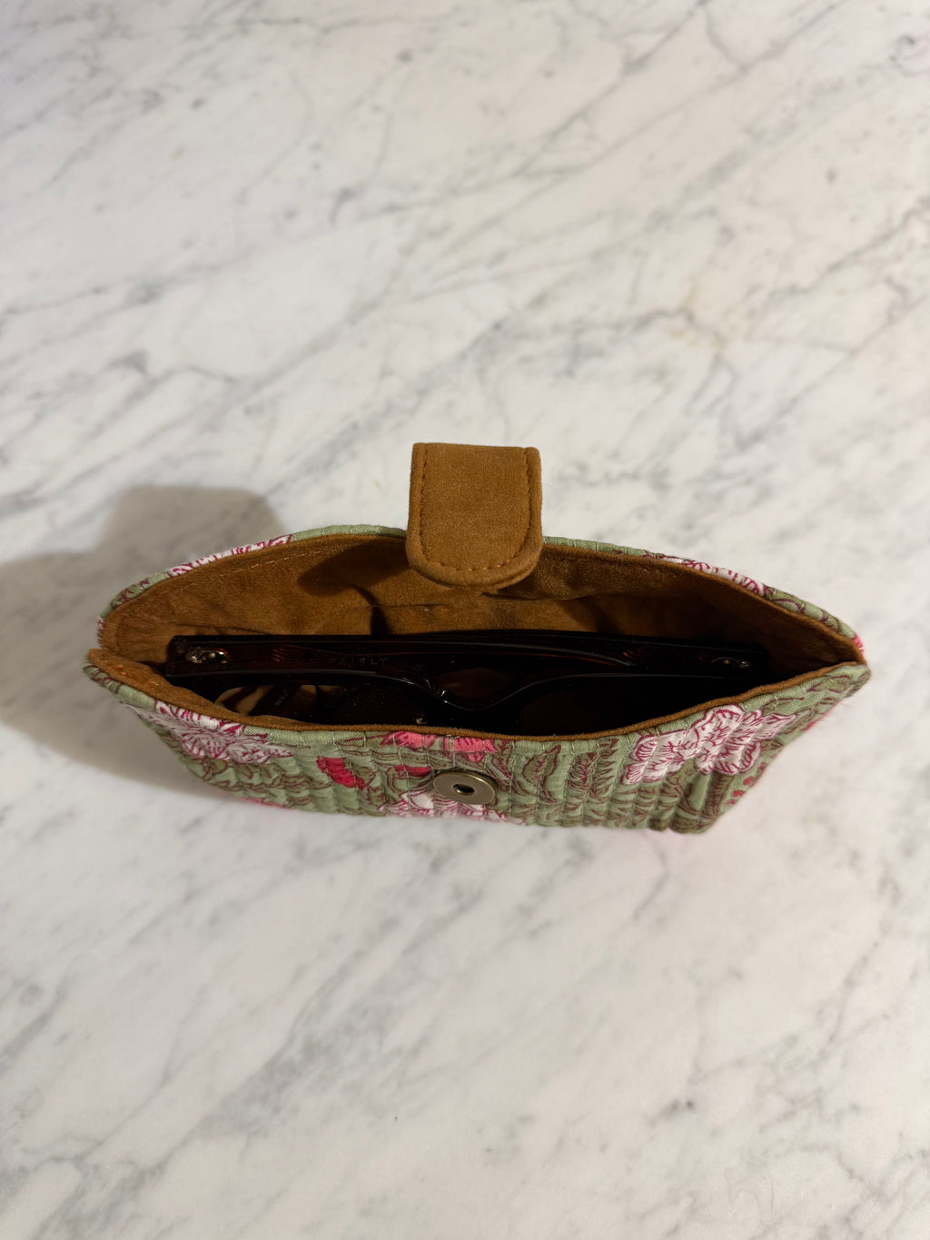 Glasses case