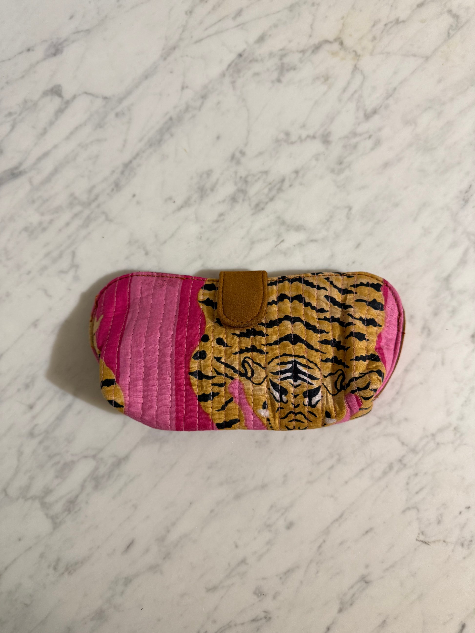 Glasses case