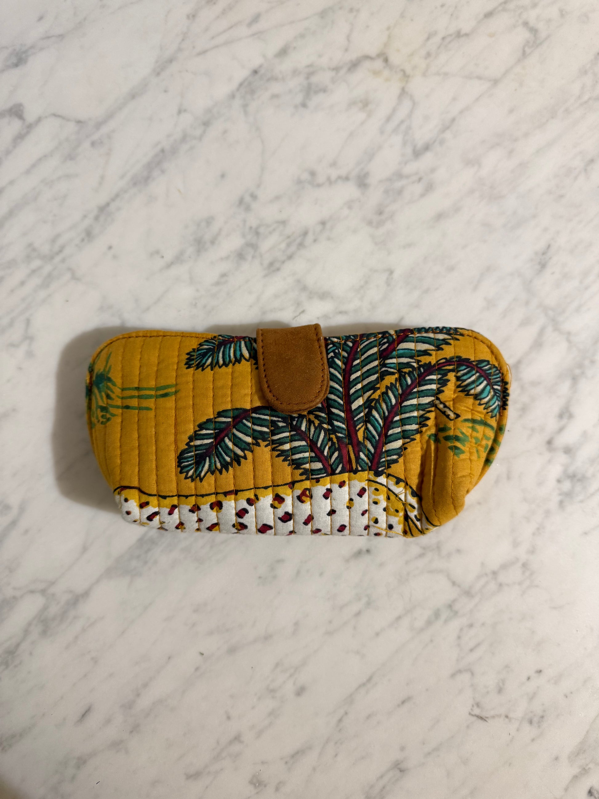 Glasses case
