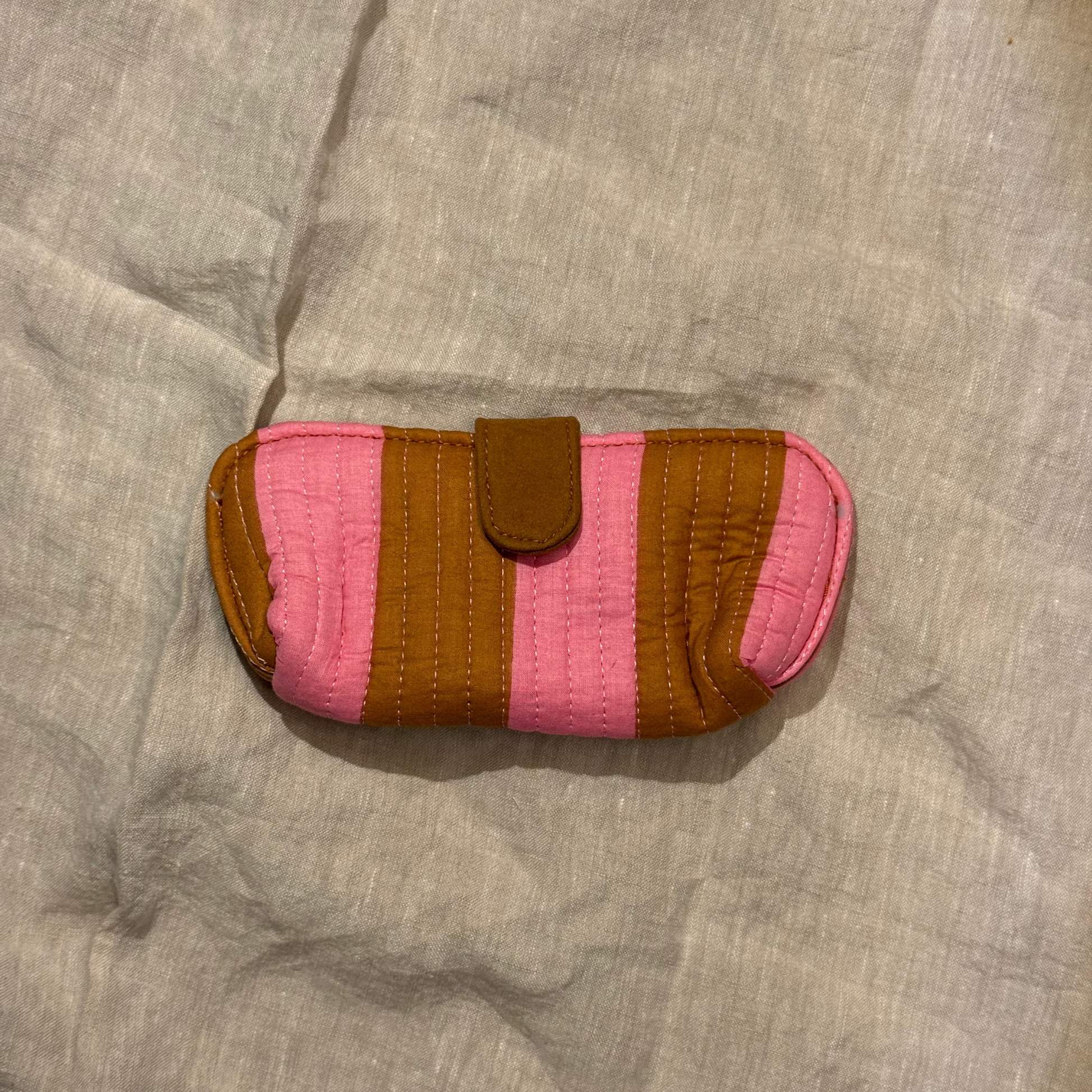Etui à lunettes rayures rose et marron