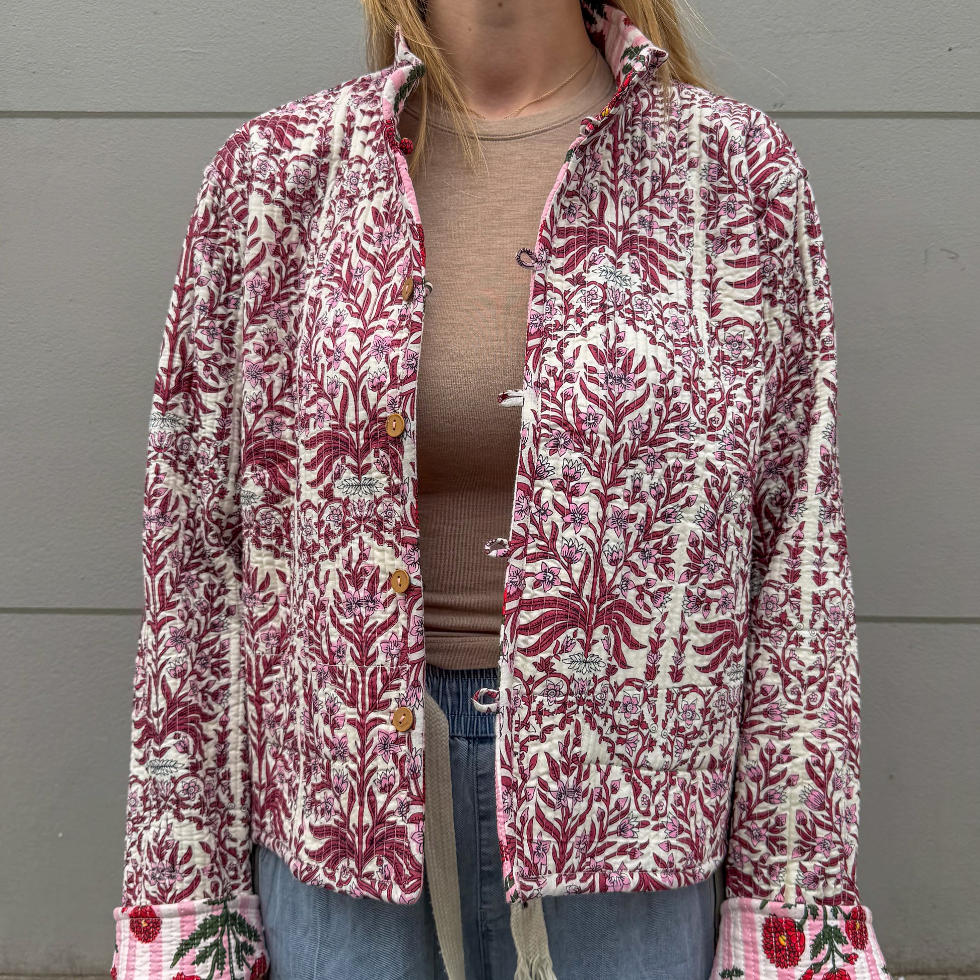 Naya White Jacket with Violet Flowers (Reversible)