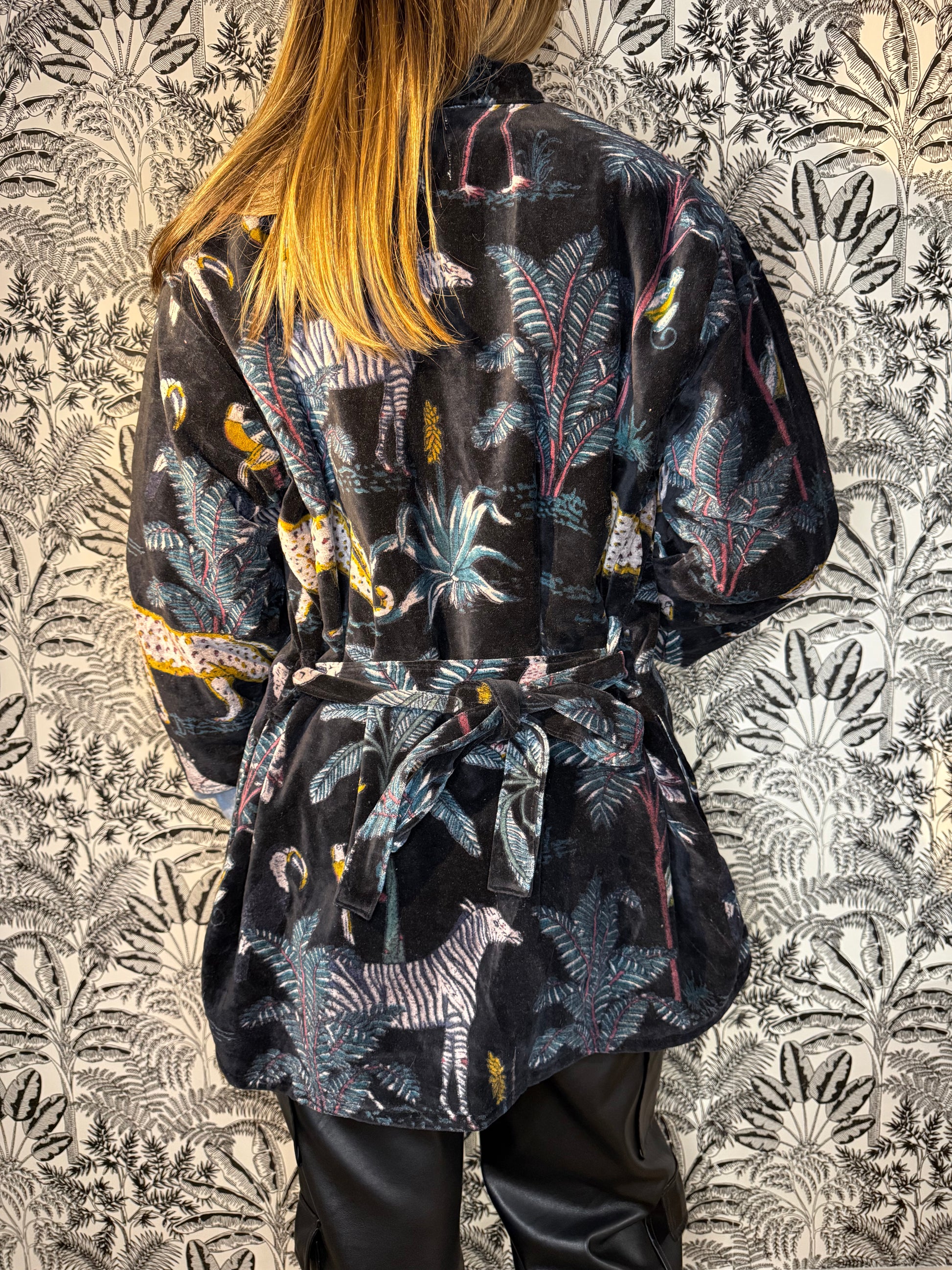 Kimono Velour Noir Lounge