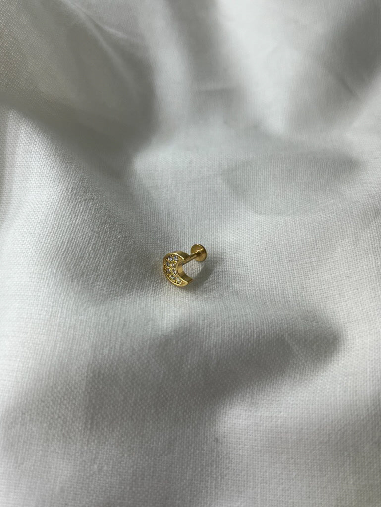 Piercing Golden Moon