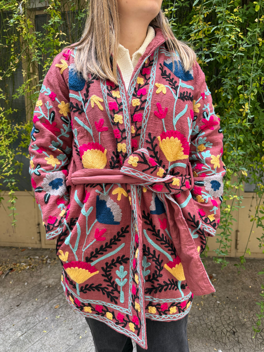 Veste Brodée Longue vieux rose