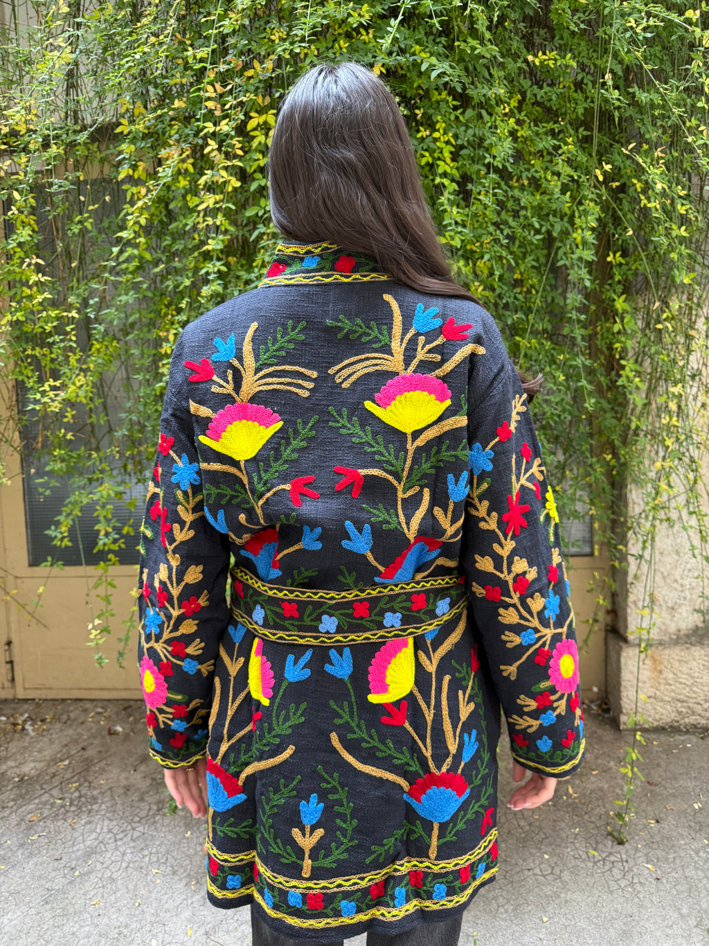 Veste Brodée Longue noire