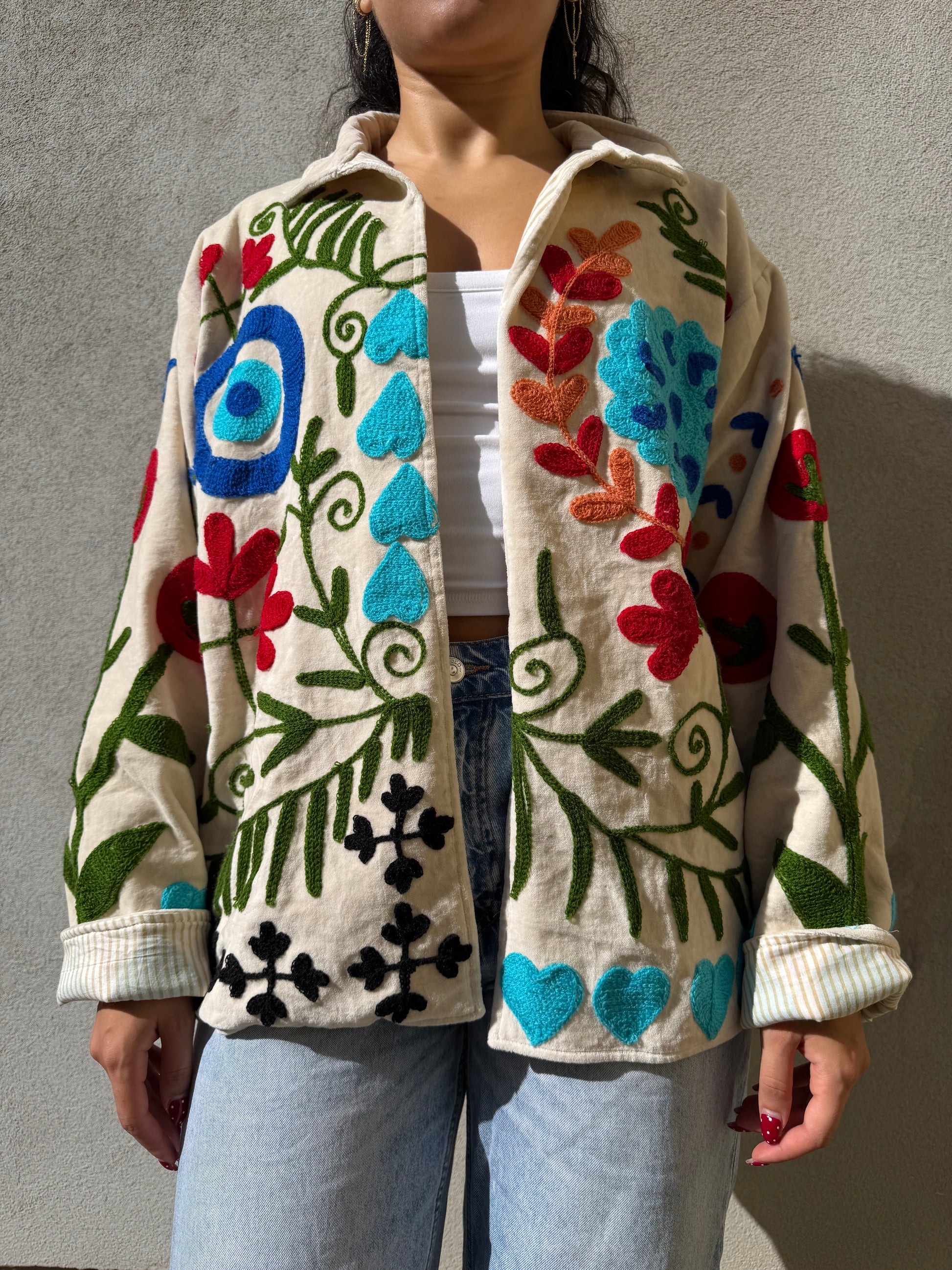 Veste brodée velours œil bleu