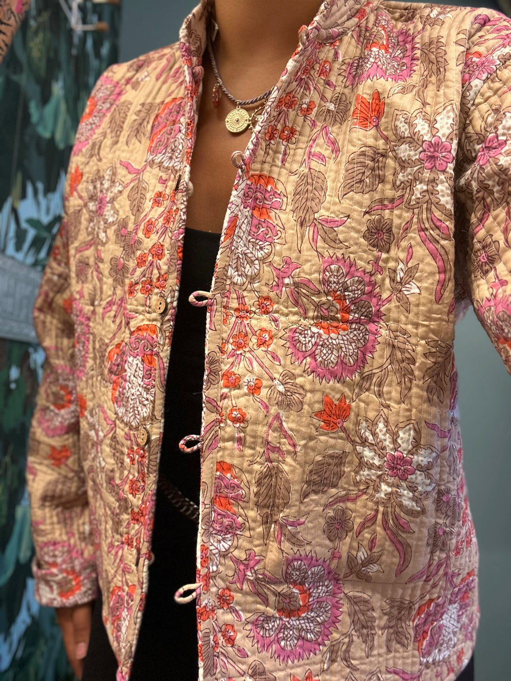 Naya White Jacket with Violet Flowers (Reversible)