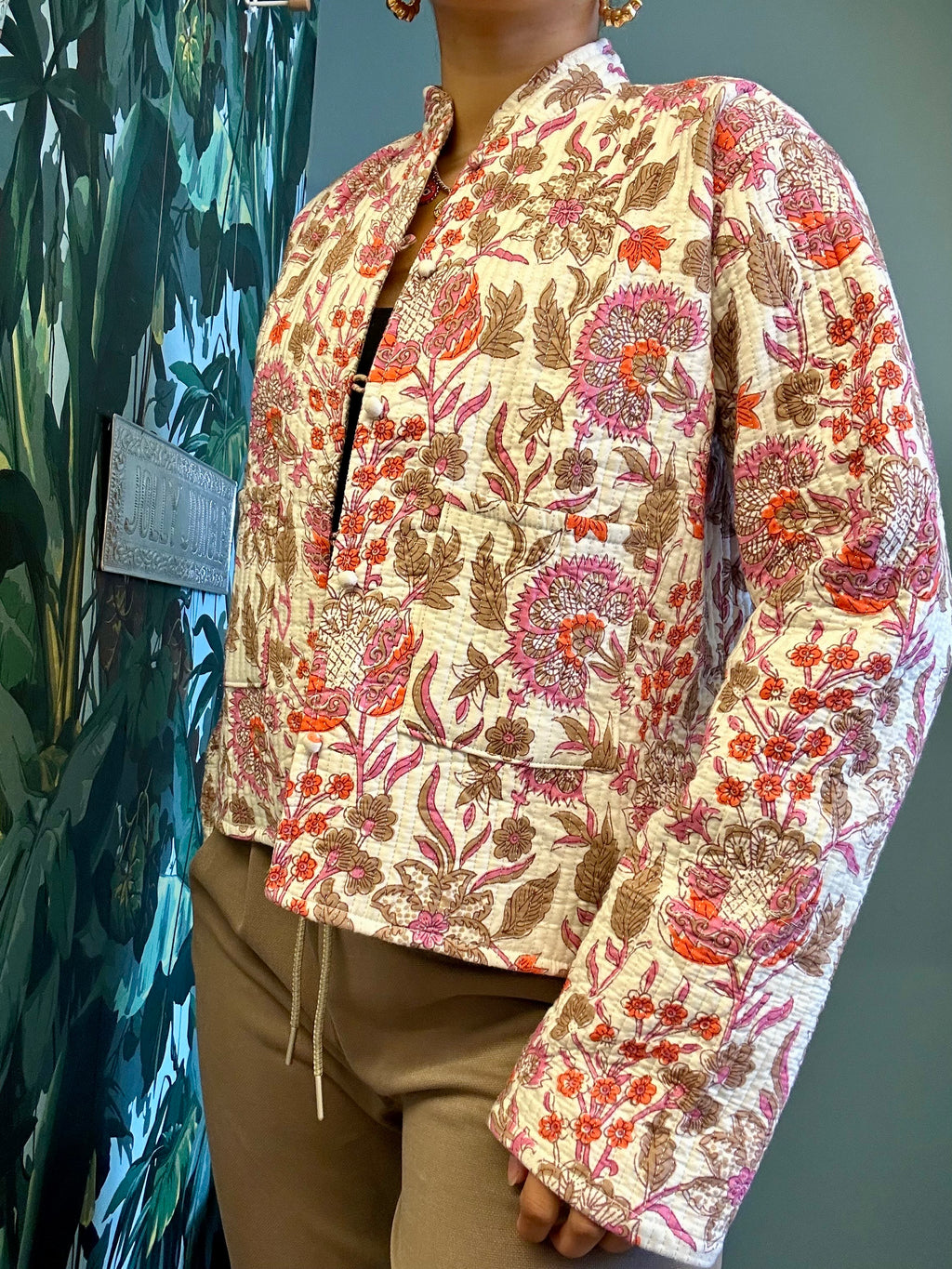 Naya White Jacket with Violet Flowers (Reversible)